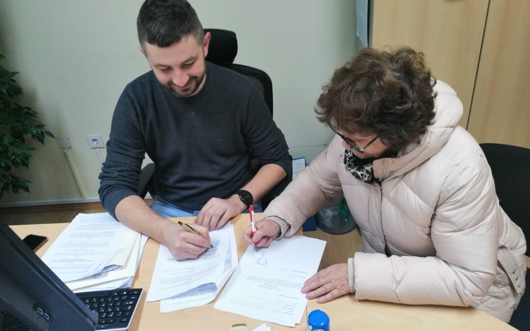 Potpisivanje  ugovora  o financijskoj potpori za provedbu u programa