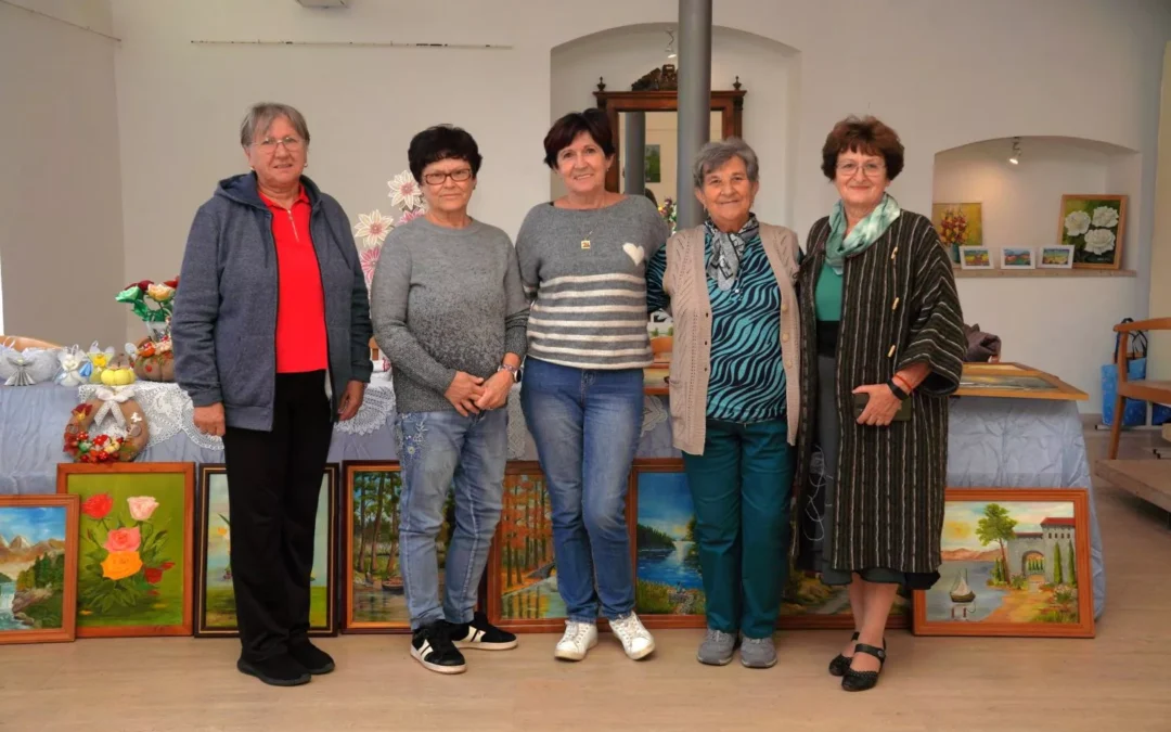 IZLOŽBA U ŠAJERICI Matica umirovljenika Međimurske županije izložila remek djela svojih članica