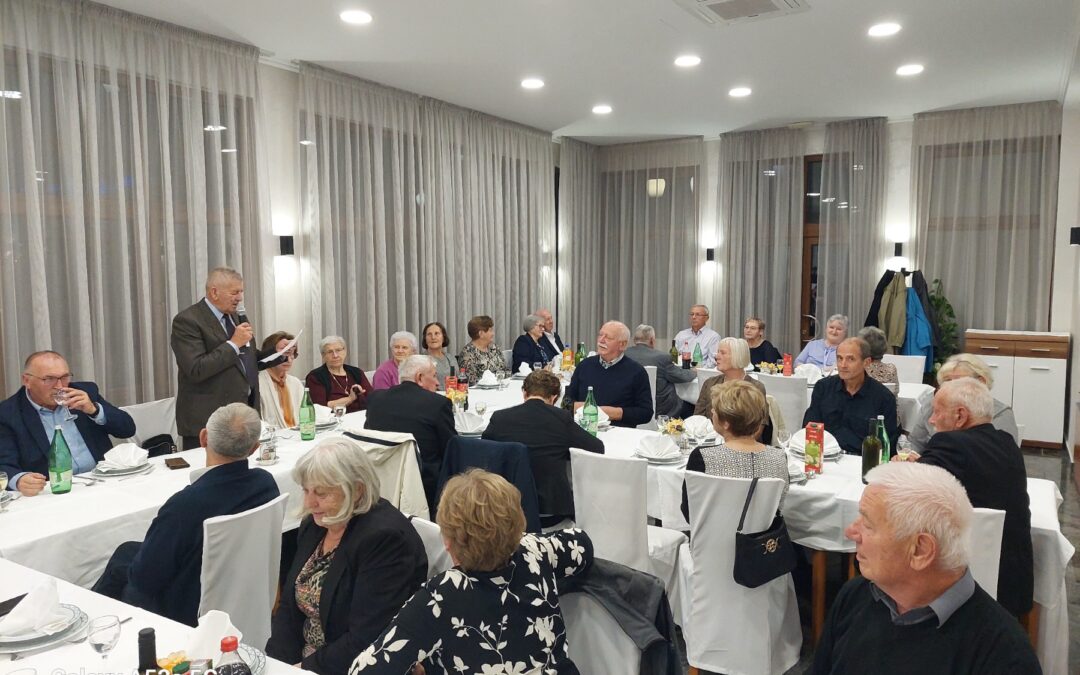 Podružnica umirovljenika  Donjeg Kraljevec susret svih koji slave 50 i 60 g.  braka